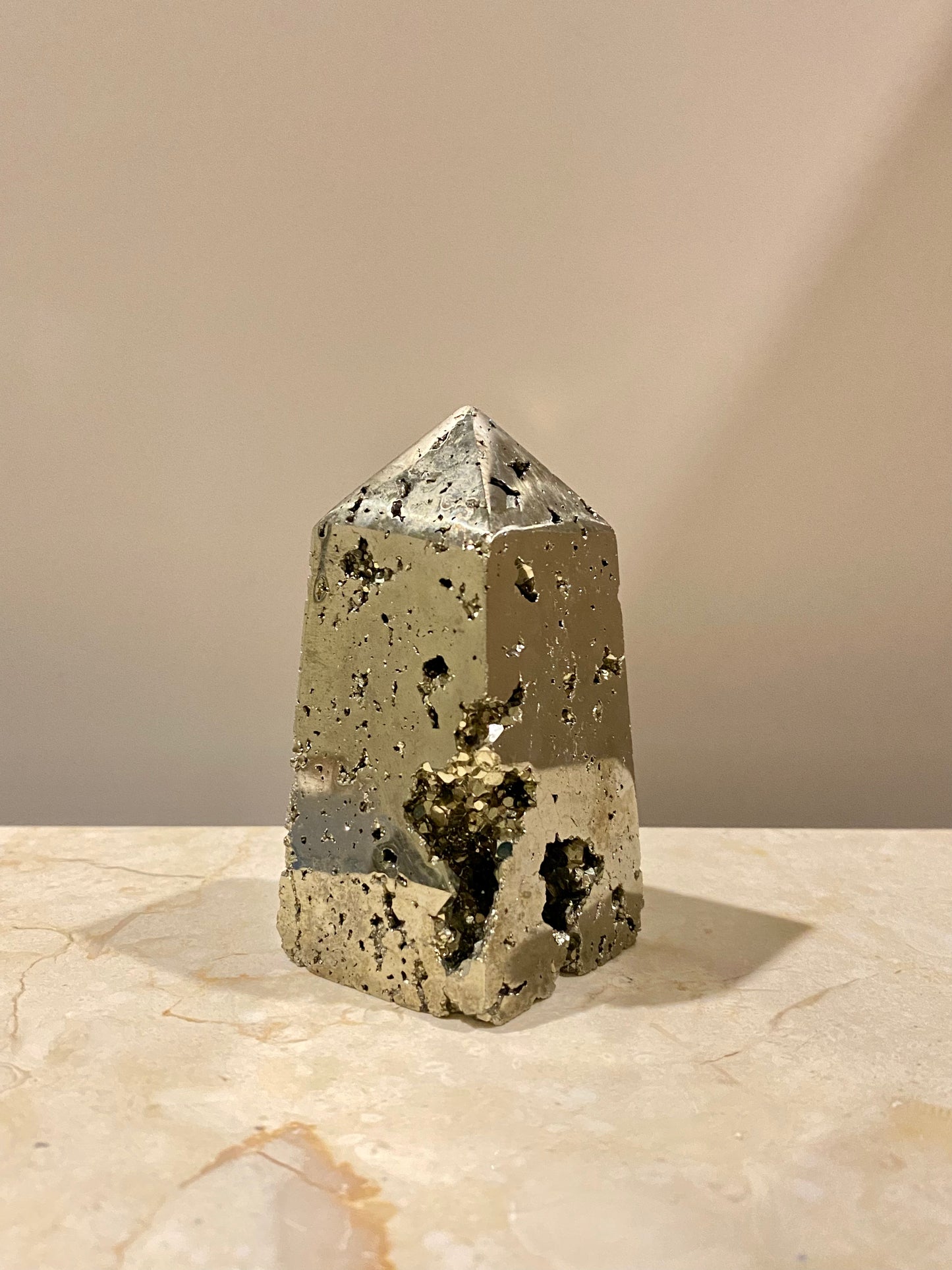 PYRITE OBESLISK