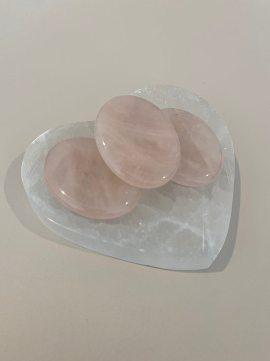 ROSE QUARTZ WORRY STONE