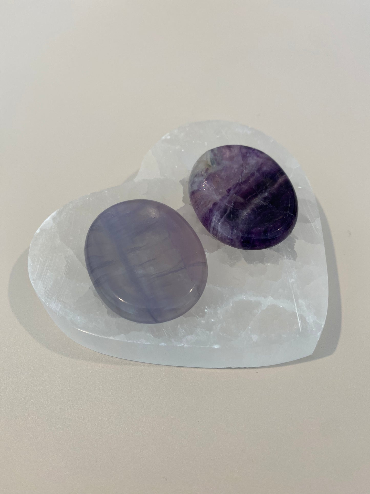 FLUORITE WORRY STONE