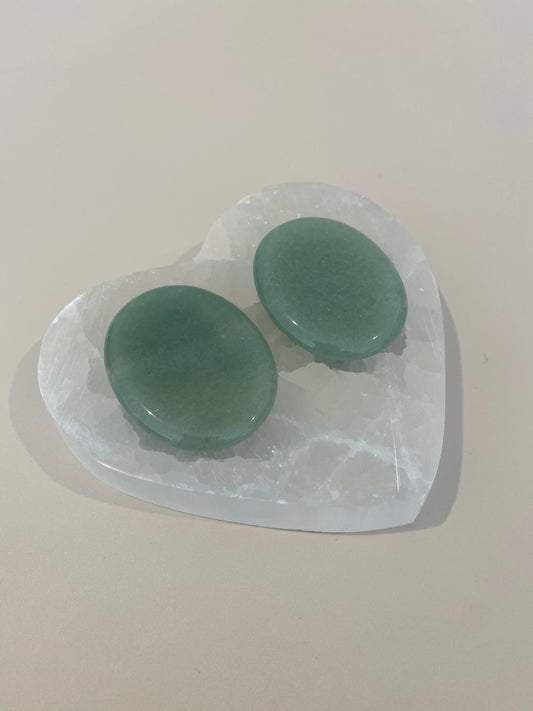 GREEN AVENTURINE WORRY STONE